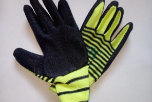 Перчатки ПЕНА летние 1/2 (полосатые)