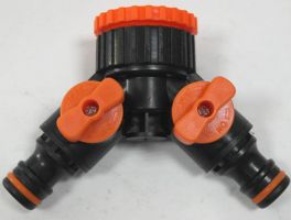 Адаптер-тройник с двумя кранами и редуктором внутр. резьба