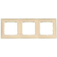 Legrand Valena, крем рамка тройная