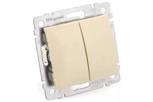 Legrand Valena, крем выкл. 2 кл.