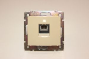 Legrand Valena, крем роз.INTERNET