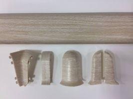 Плинтус К55 2,2-2,5м «Идеал Комфорт» Ясень светлый / 254