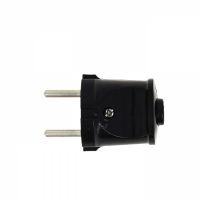 Вилка прямая б/з черная 6А 250В